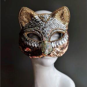 Rhinestone Therian Masquerade Cat Mask in Gold